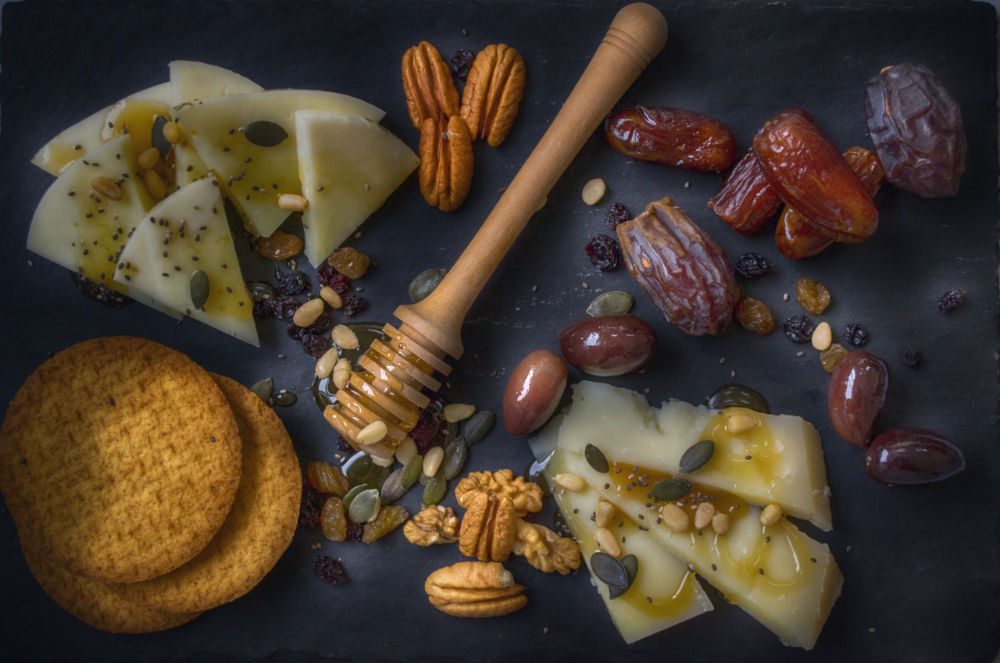 Honey and cheese – liven up your cheeseboard!
